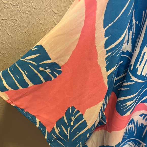 Adrienne Women’s Tropical Print Top - Pink and Blue Oversized Sz Medium Large - Picture 4 of 7